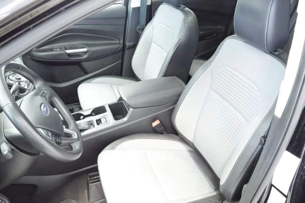Certified Used 2019 Black Ford Titanium image 27