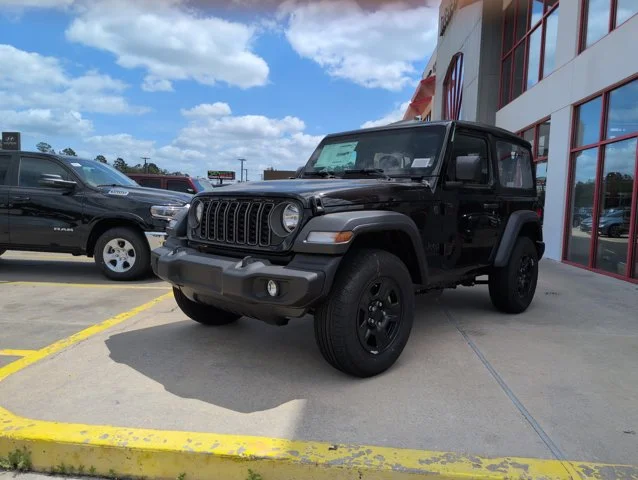 2026 Jeep Wrangler Sport's photo