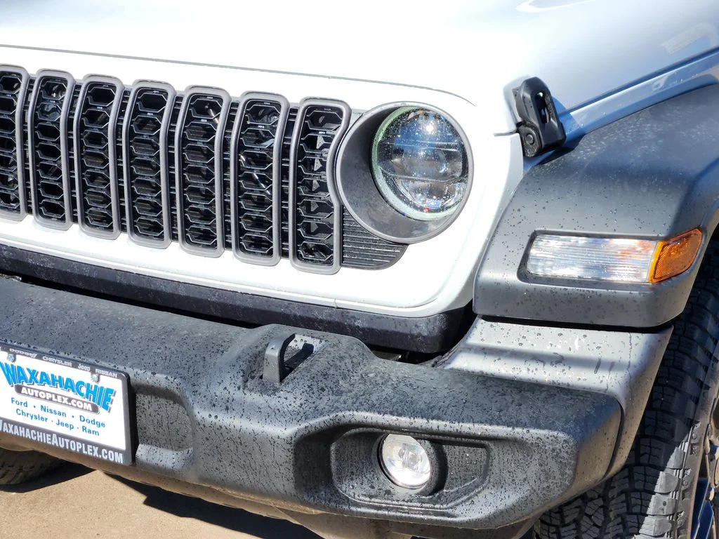 New 2026 Bright White Clearcoat Jeep Sport S image 5
