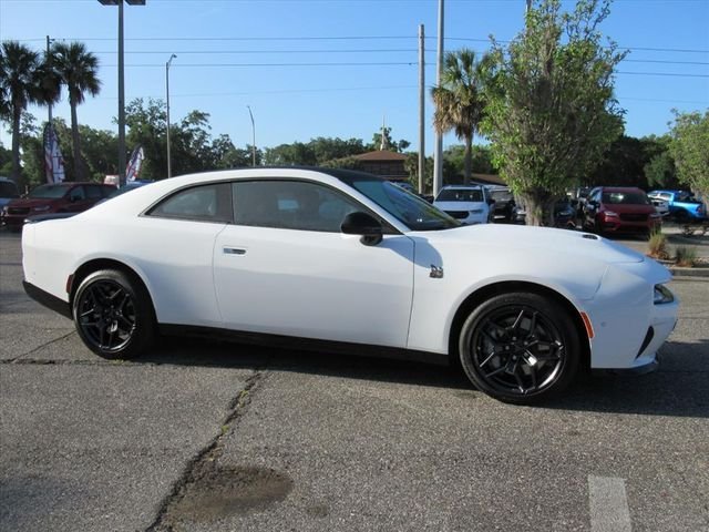 New 2026 White Knuckle Exterior Paint Dodge R/T Scat Pack image 2