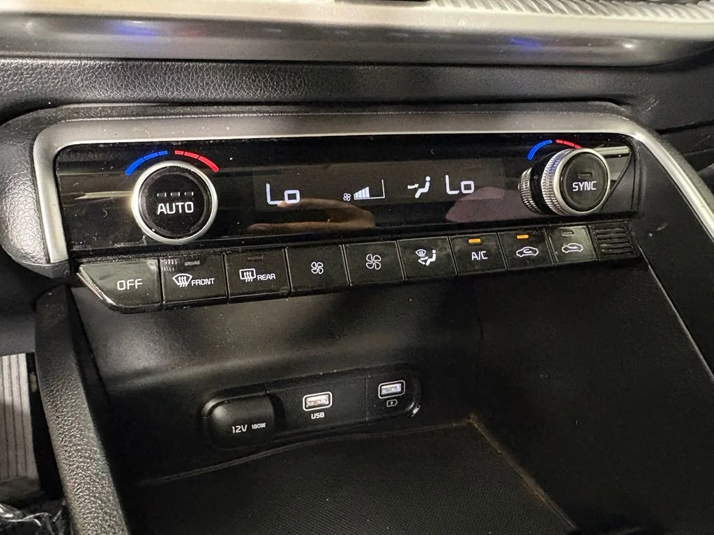 Used 2021 Gray Kia LXS image 28