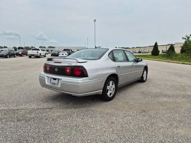 Used 2005 Silver Chevrolet Base image 6
