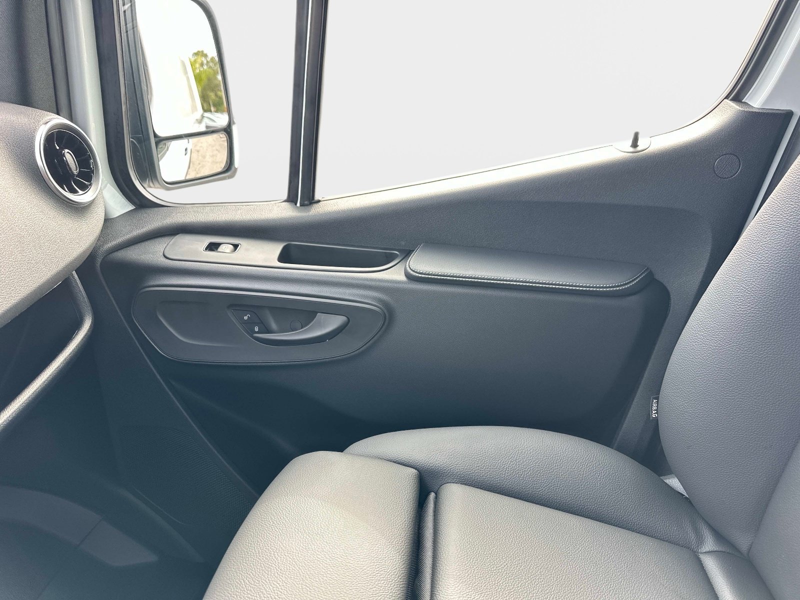 2026 Mercedes-Benz Sprinter Cargo Van Base - Photo 21