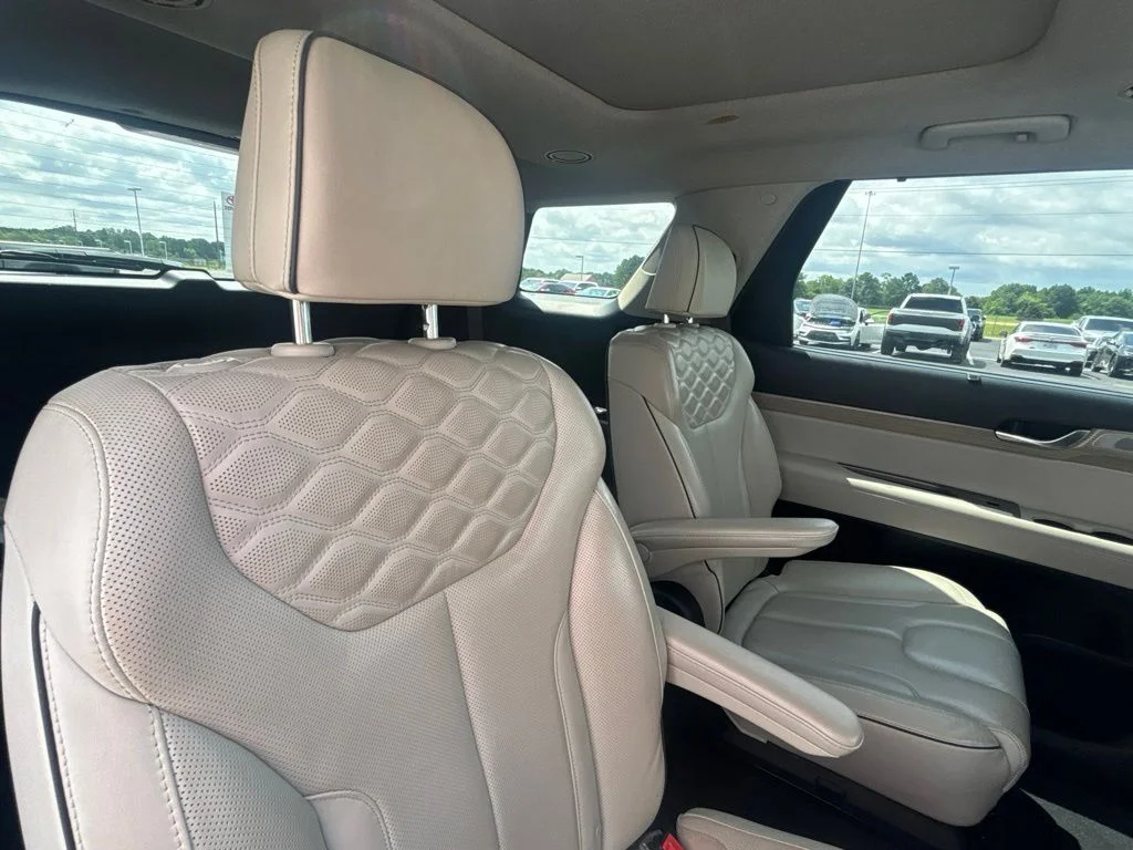 Used 2021 White Hyundai Limited image 29