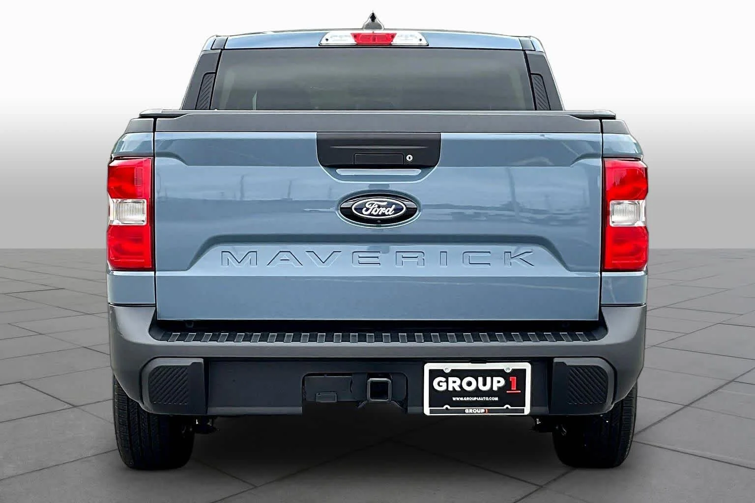 Used 2025 Azure Gray Metallic Tri-Coat Ford XLT image 5