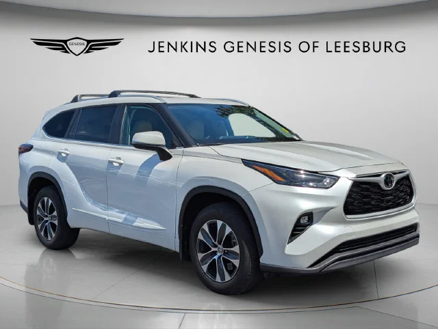 2024 Toyota Highlander XLE