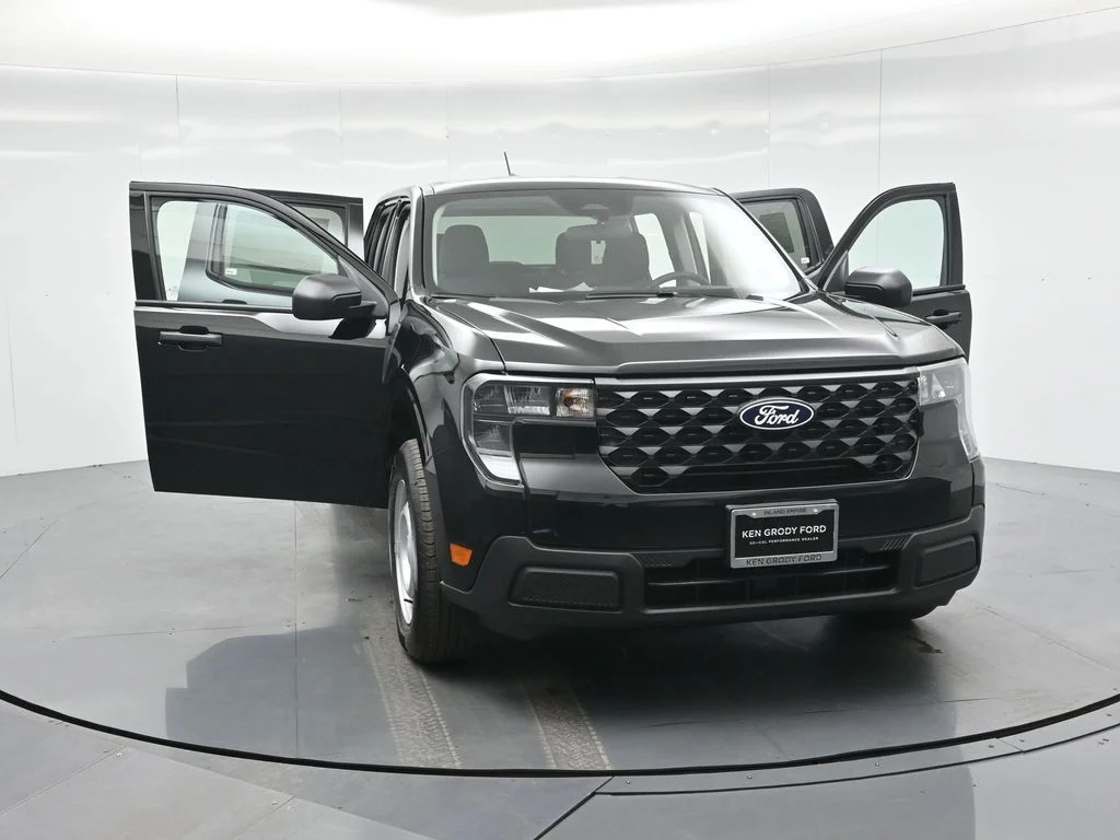 Used 2025 Black Ford XL image 30