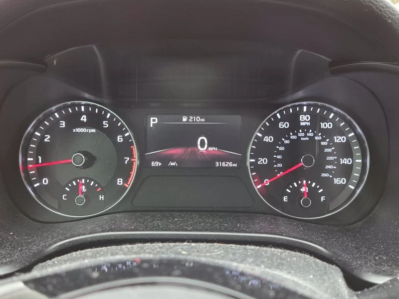Used 2023 Gray Kia LXS image 12