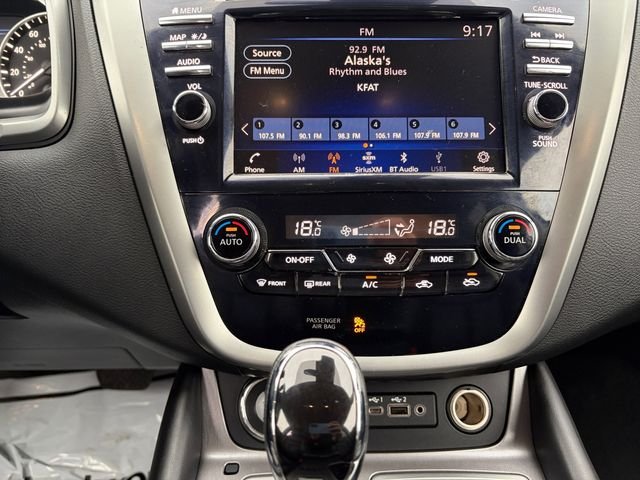 Used 2024  Nissan SV image 17