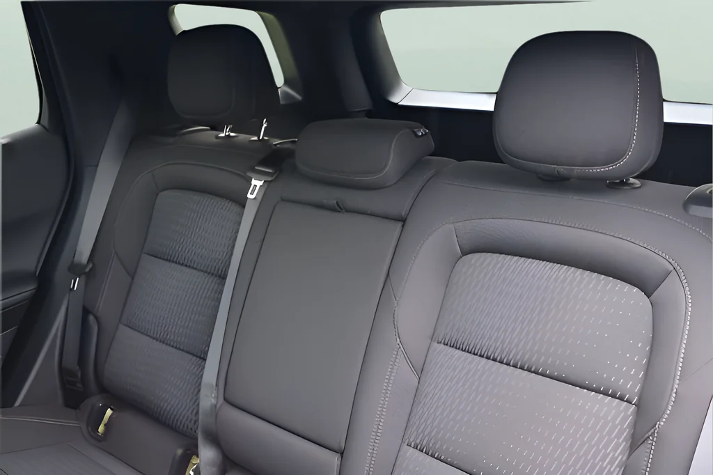 Used 2026 White Chevrolet LT image 15
