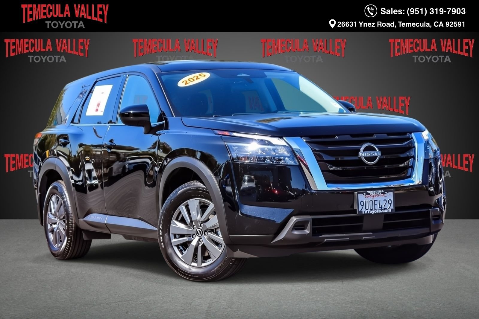 2025 Nissan Pathfinder S 2WD's photo