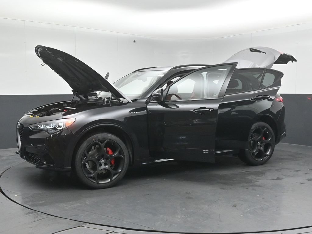 2026 ALFA ROMEO STELVIO - Image 52
