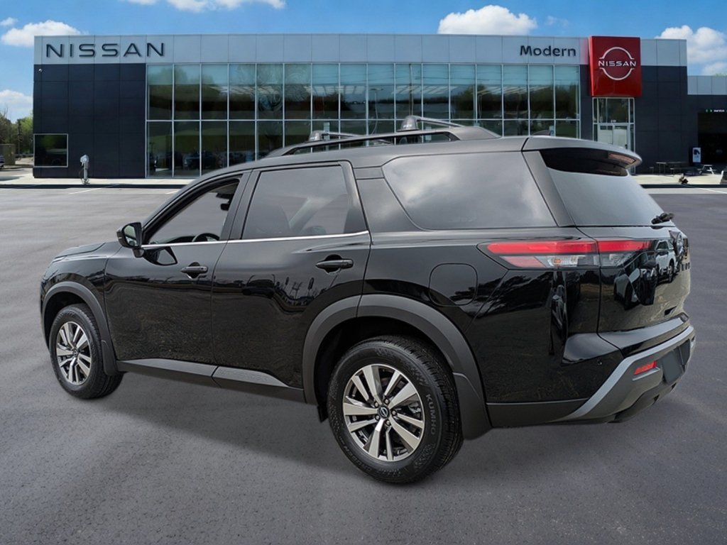New 2026 Super Black Nissan SL image 3