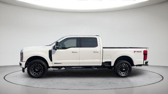 New 2026 Star White Metallic Tri-Coat Ford F-250® Platinum® image 33