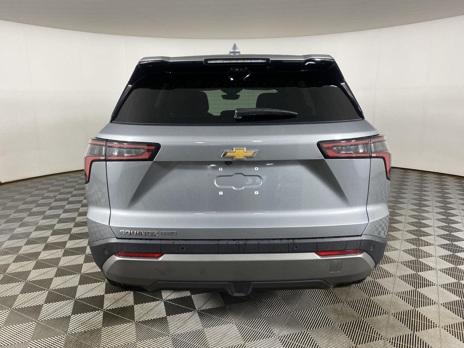 Used 2026 Sterling Gray Metallic Chevrolet LT image 6