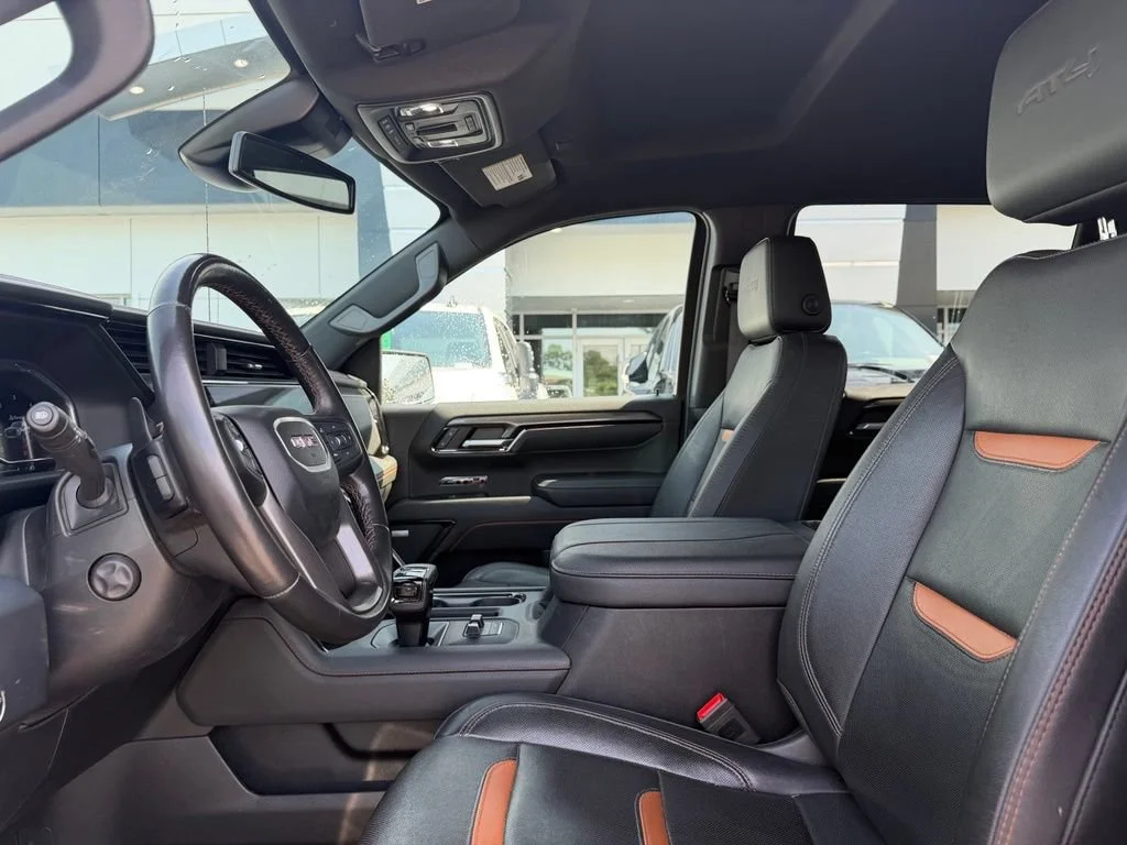 Used 2023 Sterling Metallic GMC AT4 image 12