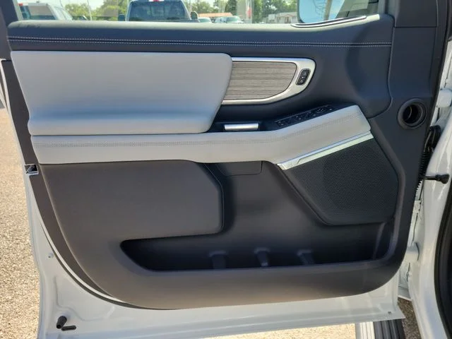 New 2027 White Ford Platinum image 20