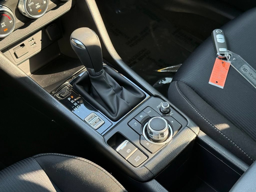 Used 2019 Red Mazda Sport image 29