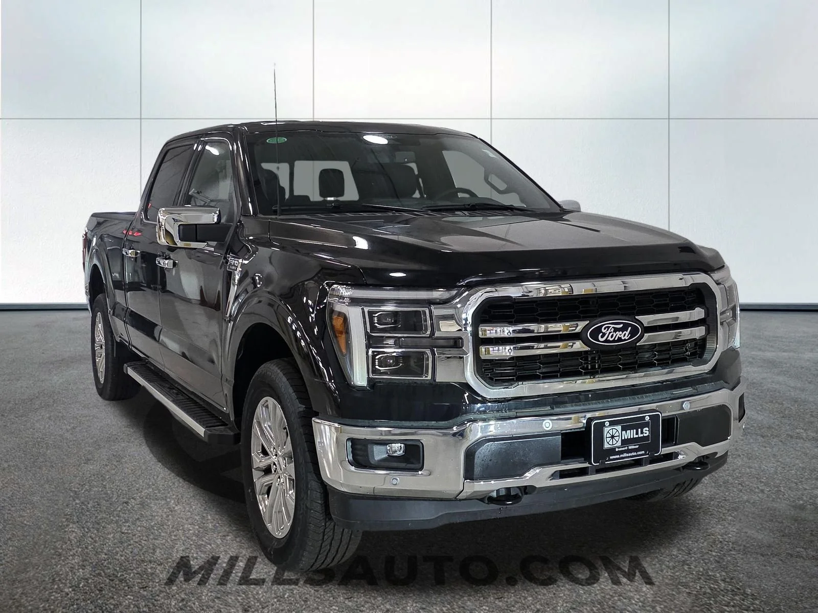 New 2026 Agate Black Metallic Ford Lariat® image 11