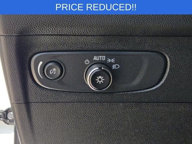 Used 2023 White Buick Preferred image 23