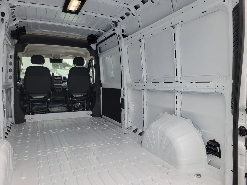 New 2026 Bright White Clear-Coat Exterior Paint RAM High Roof image 18