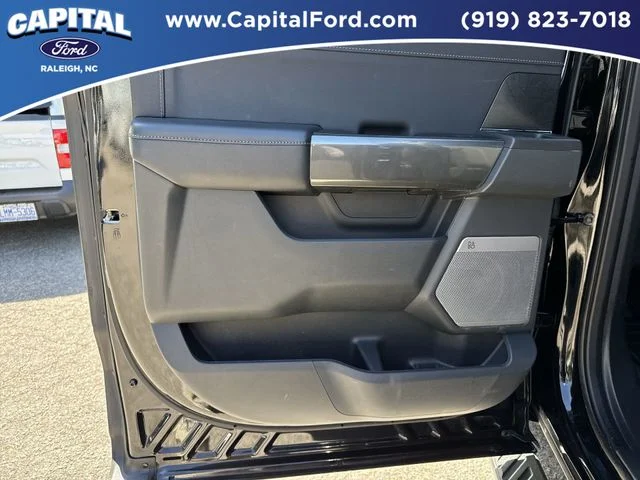 Used 2023 Black Ford XLT image 15