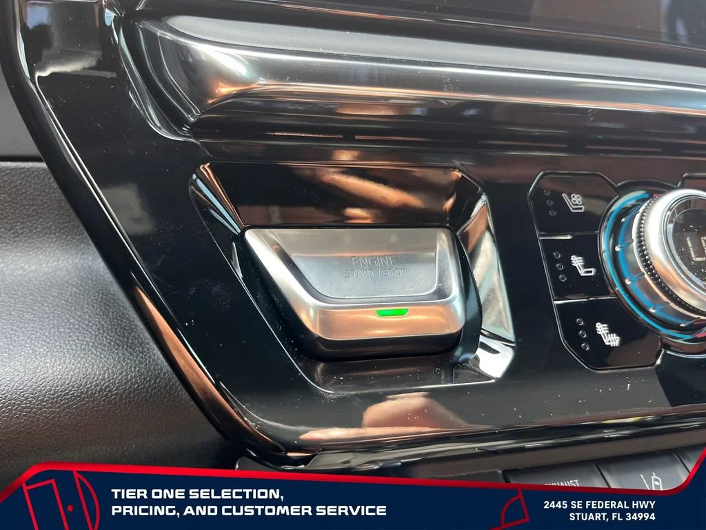 New 2026 Glacier White Tricoat GMC Denali Ultimate DRW image 28