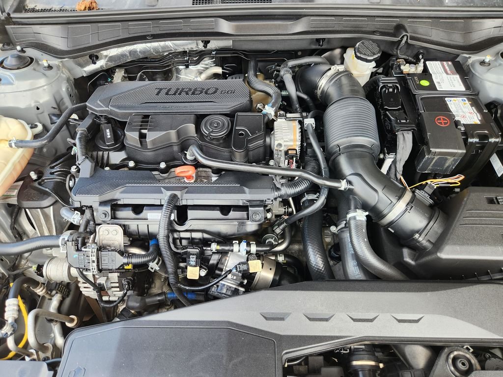 Used 2022 Hampton Gray Hyundai Limited image 32