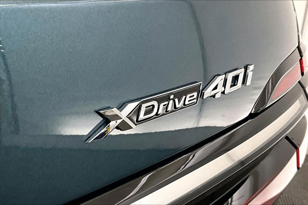 New 2026 Blue Ridge Mountain Metallic BMW xDrive40i image 7
