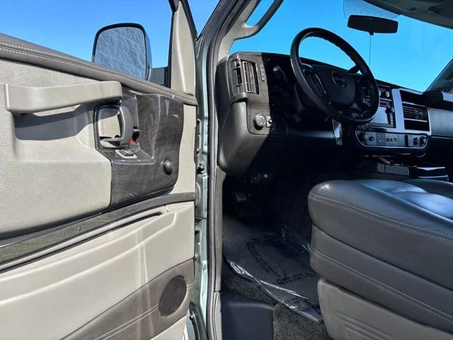 Used 2017 Dark Slate Metallic GMC Explorer Limited SE image 14