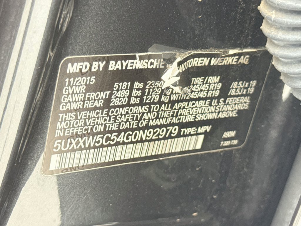 Used 2016 Dark Graphite BMW xDrive35i image 33