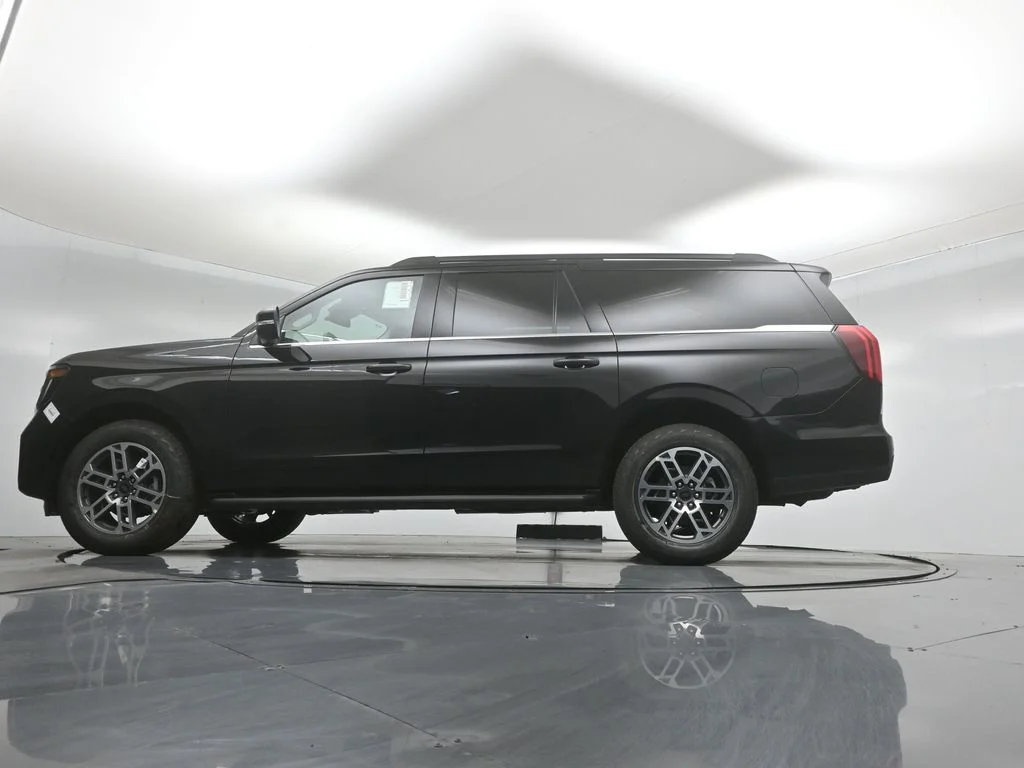 New 2026 Agate Black Metallic Ford Active image 36