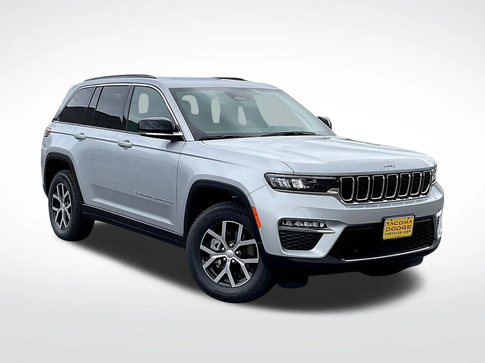 New 2025 Silver Jeep Limited image 1