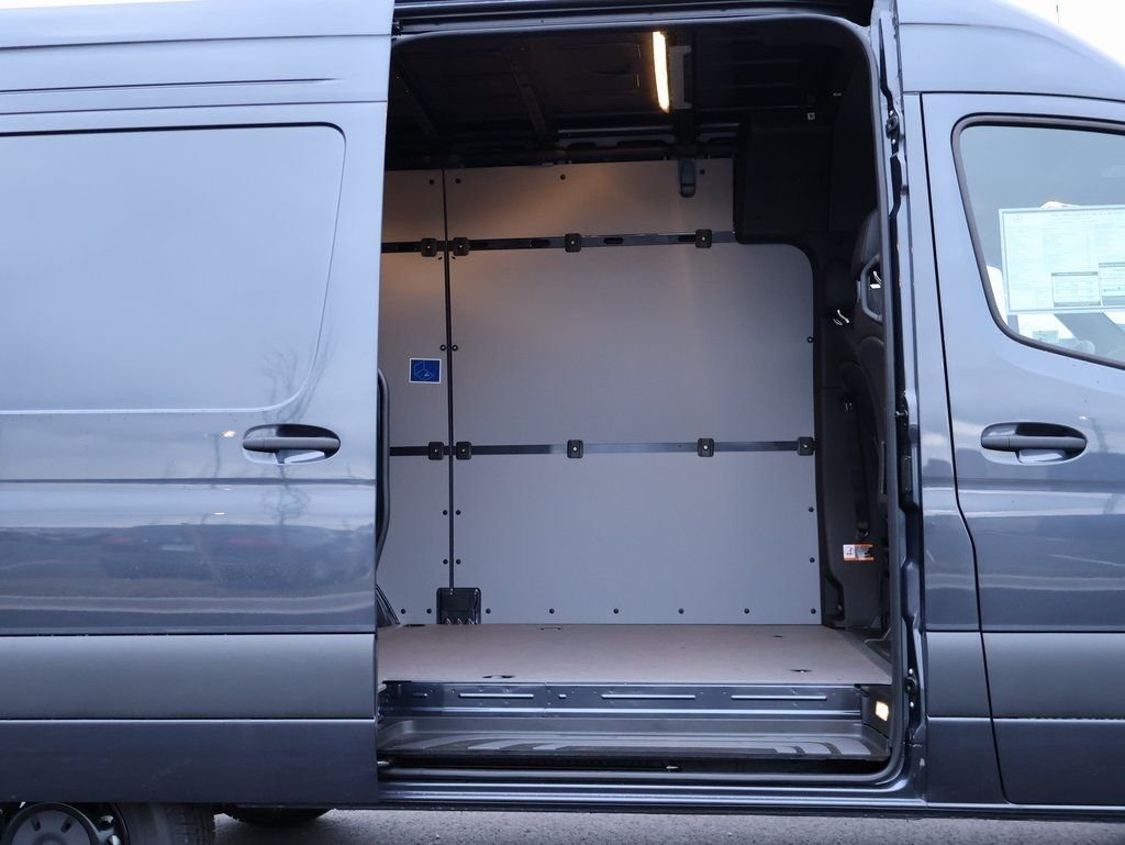 New 2026 Tenorite Gray Metallic Mercedes-Benz Cargo 144 WB image 5