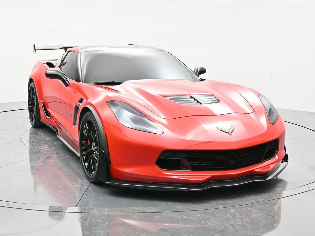 Used 2015 Torch Red Chevrolet Z06 image 3
