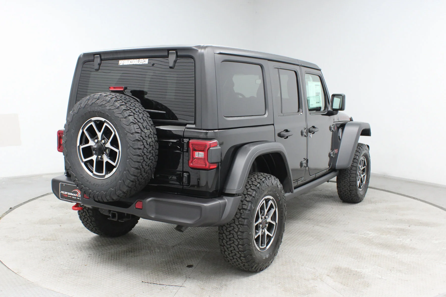 New 2026 Black Clearcoat Jeep 4-Door Rubicon 4x4 image 26