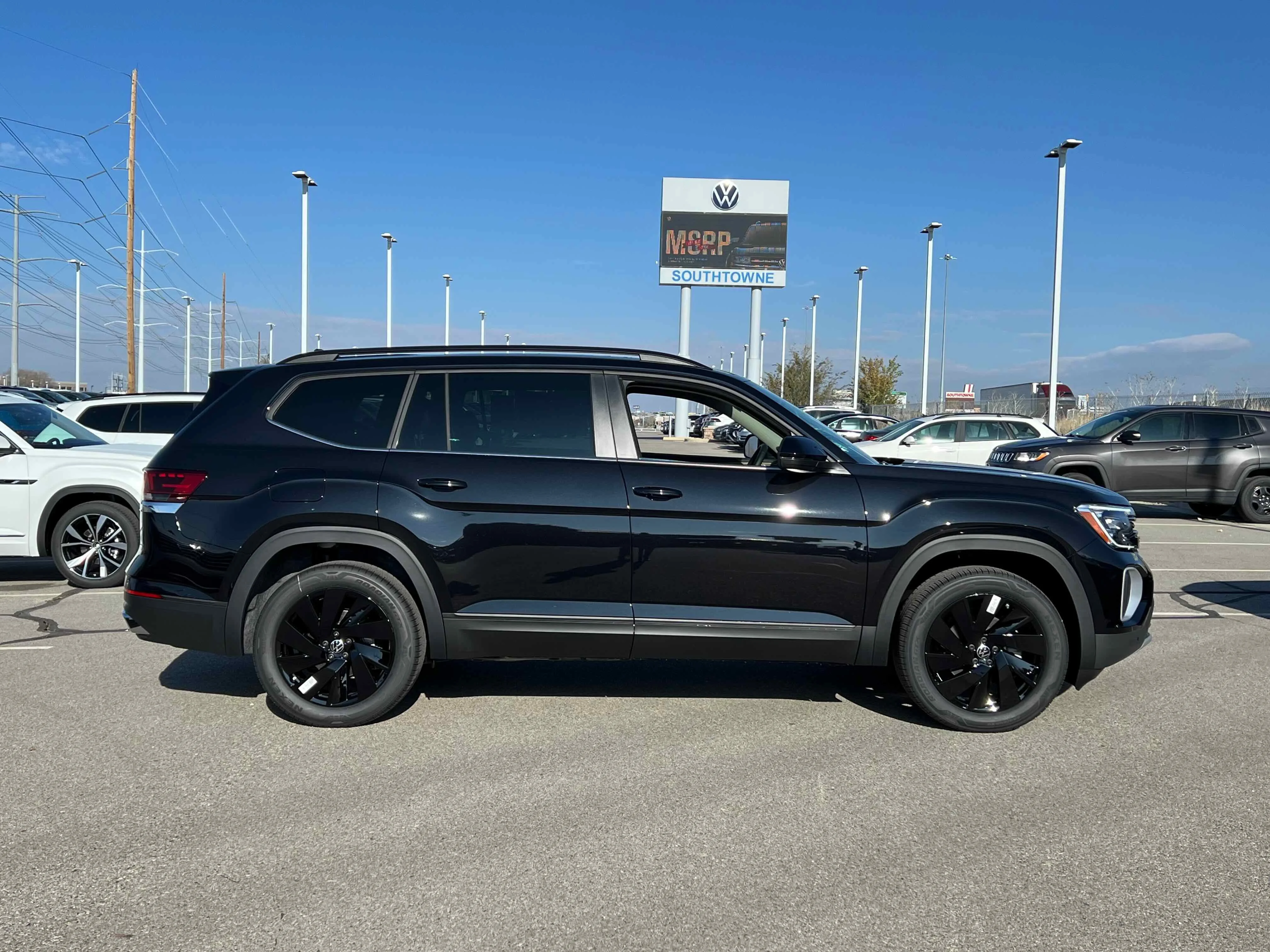 New 2026 Deep Black Volkswagen 2.0T SE w/Technology image 2