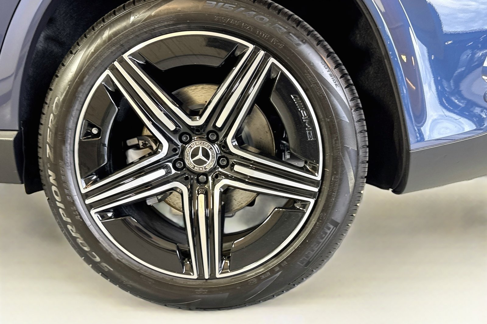 New 2026 Twilight Blue Metallic Mercedes-Benz GLE 450 image 29