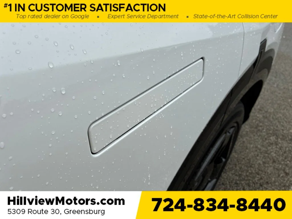 Used 2027 White Pearl Kia X-Line EX image 15