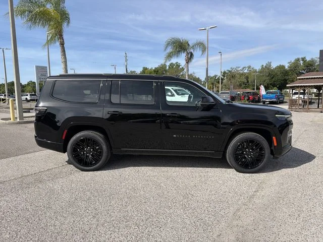 New 2026 High Gloss Black Exterior Paint Jeep Limited Reserve image 3