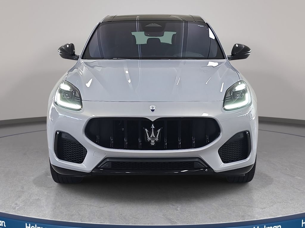 Used 2025 Bianco Maserati Modena image 3