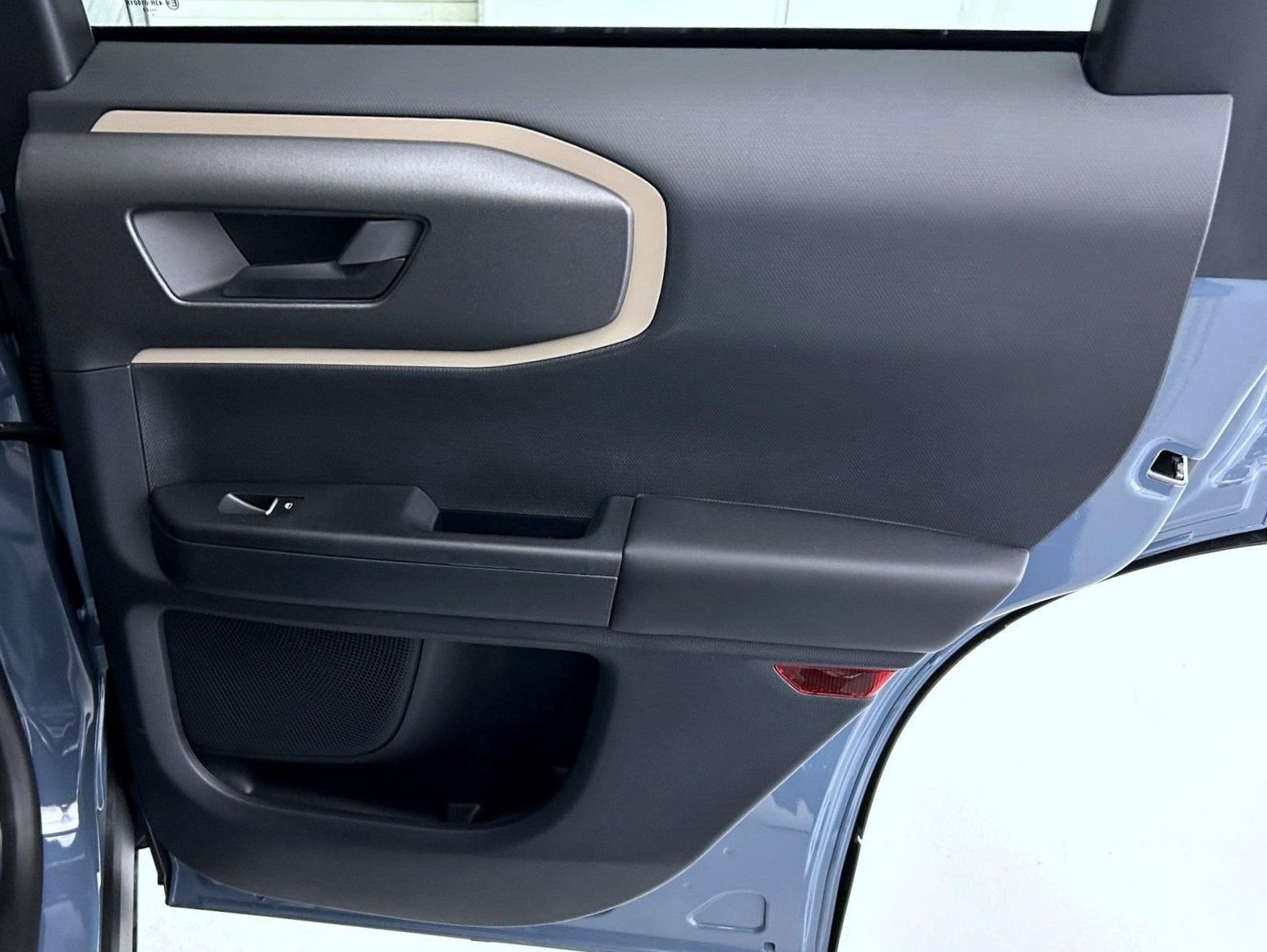 New 2026 Azure Gray Metallic Tri-Coat Ford Big Bend image 17