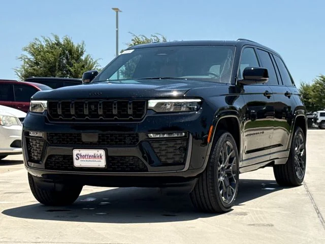 New 2026 Diamond Black Crystal Pearl-Coat Exterior Paint Jeep Summit image 4