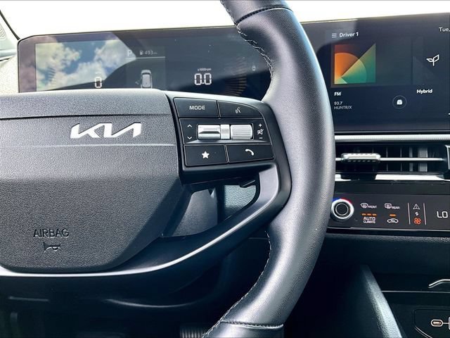 Used 2026 Black Kia LX image 24