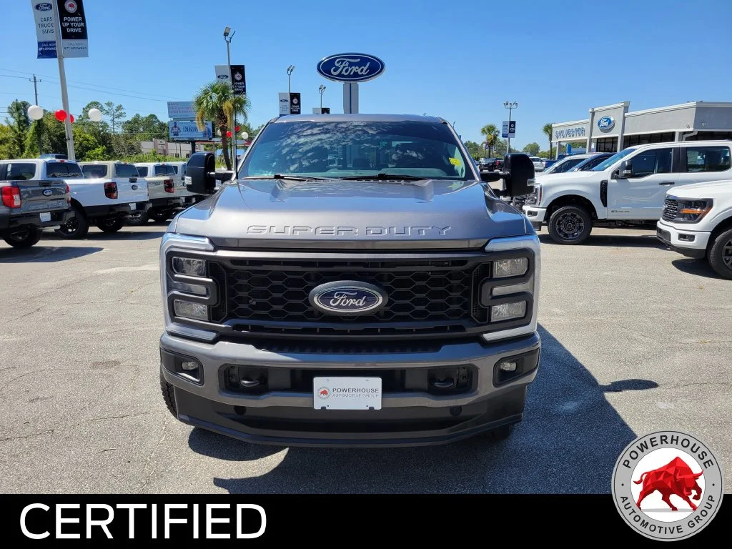 Used 2024 Gray Ford Lariat image 10