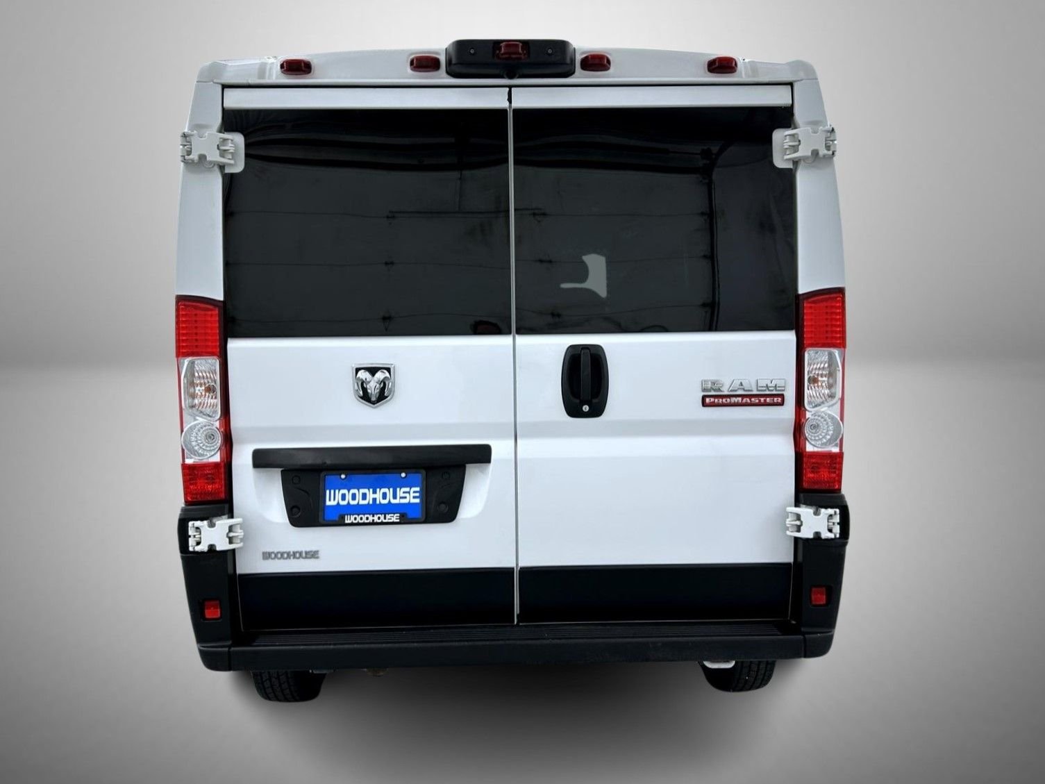 Used 2021 White Ram Low Roof image 6