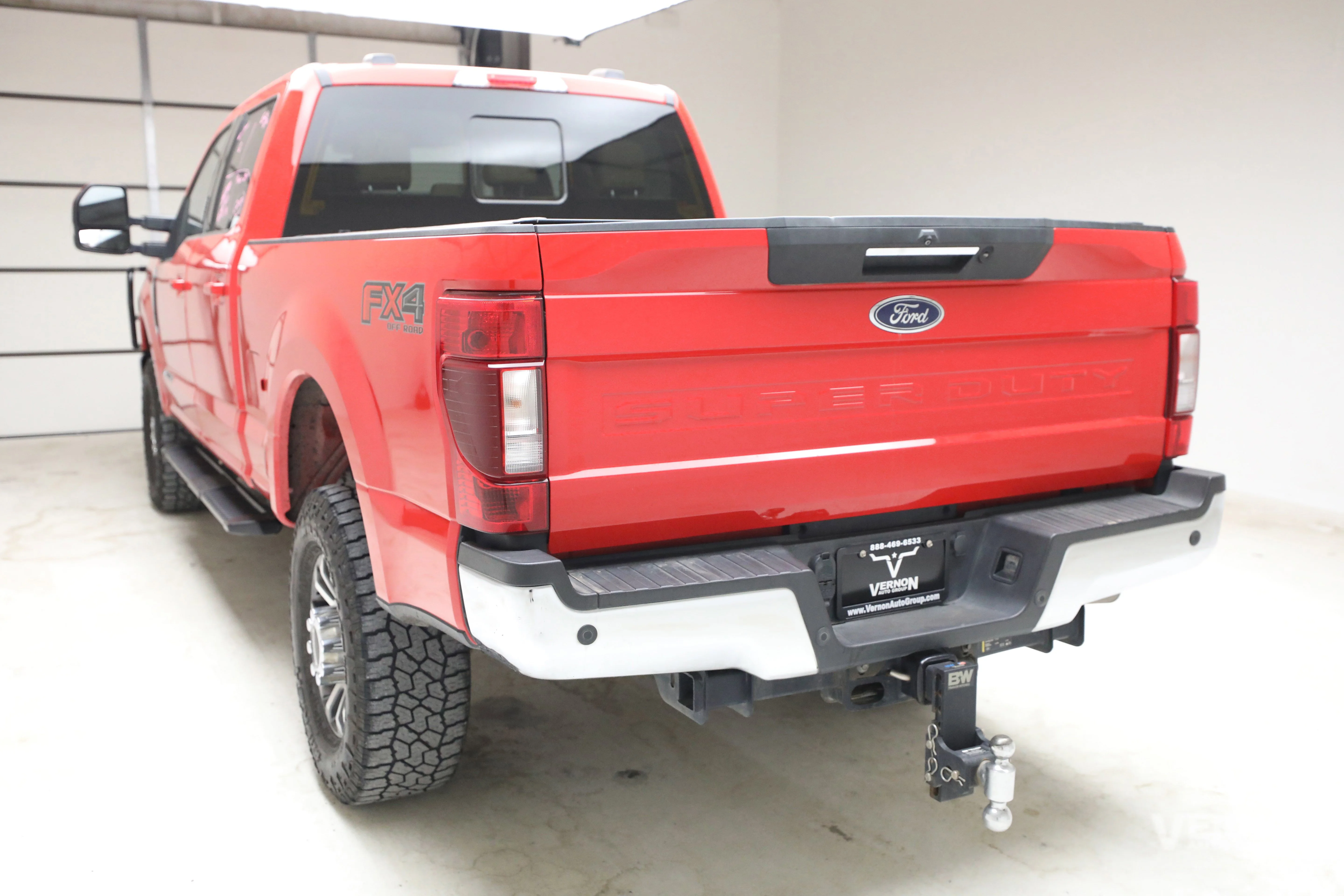 Pre-Owned 2022 Ford Super Duty F-250 Lariat Crew Cab 4x4 Fx4