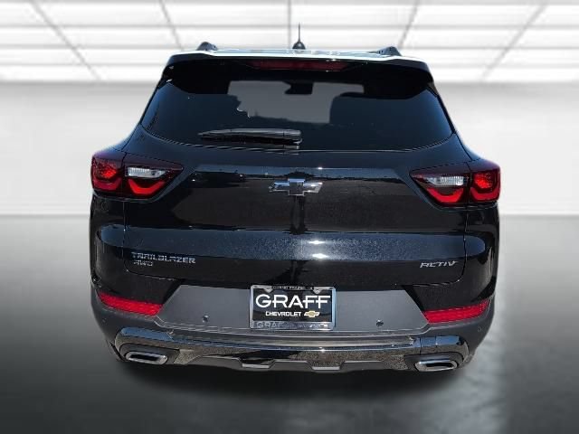 New 2026 Mosaic Black Metallic Chevrolet ACTIV image 32