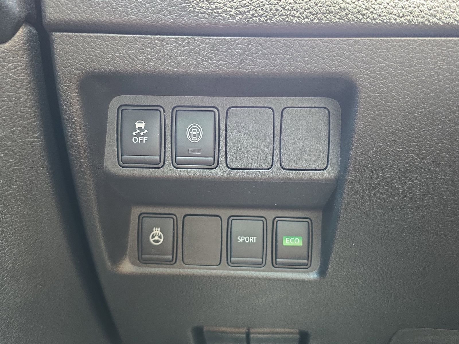 Used 2021 Gray Nissan SV image 20