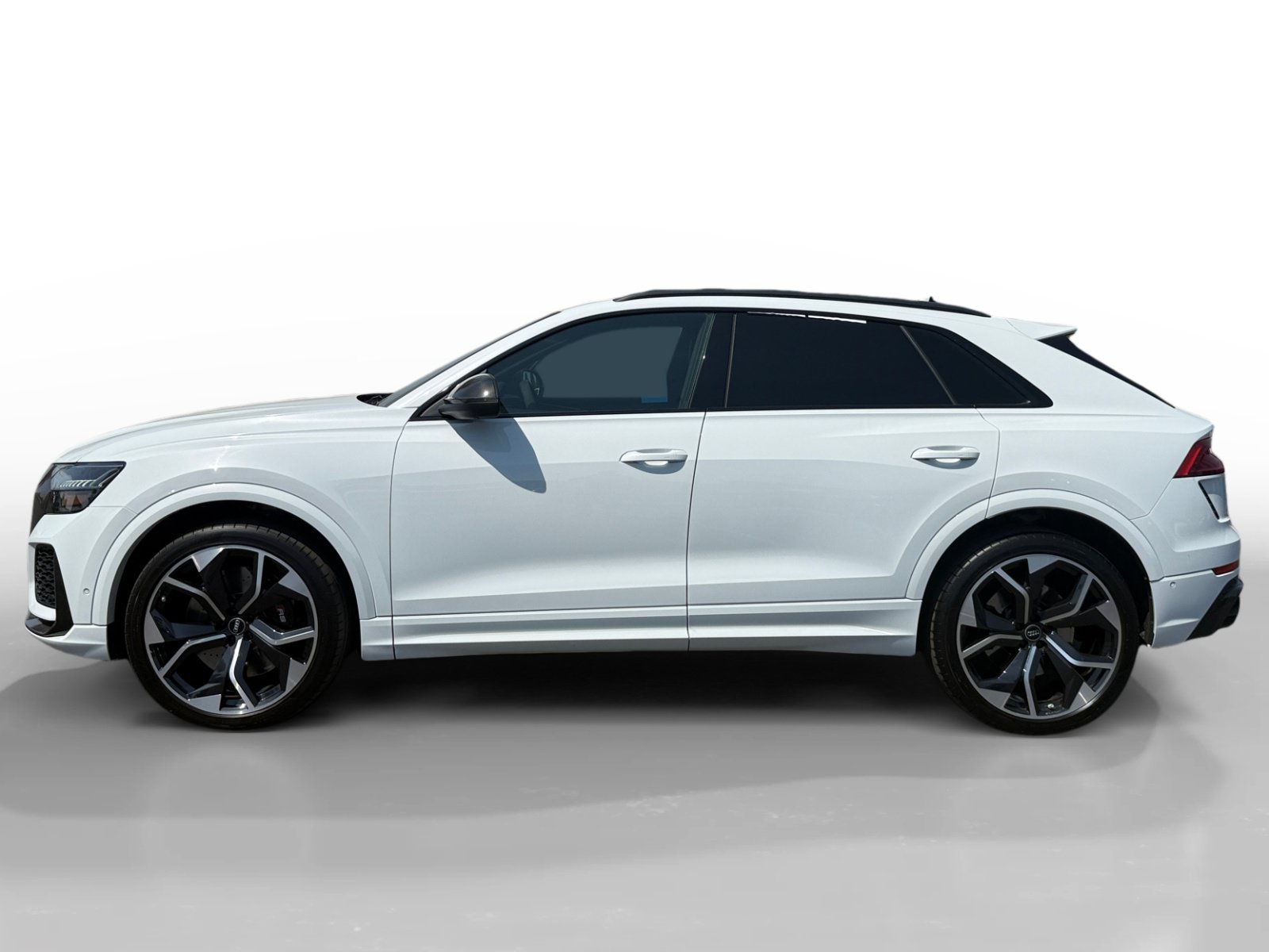 Used 2022 Glacier White Audi 4.0T image 2